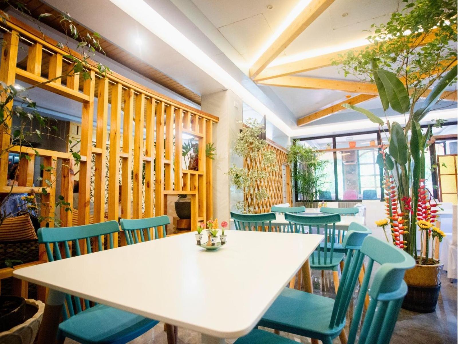 Arc Homes Hotel Panglao Powered By Cocotel Екстериор снимка