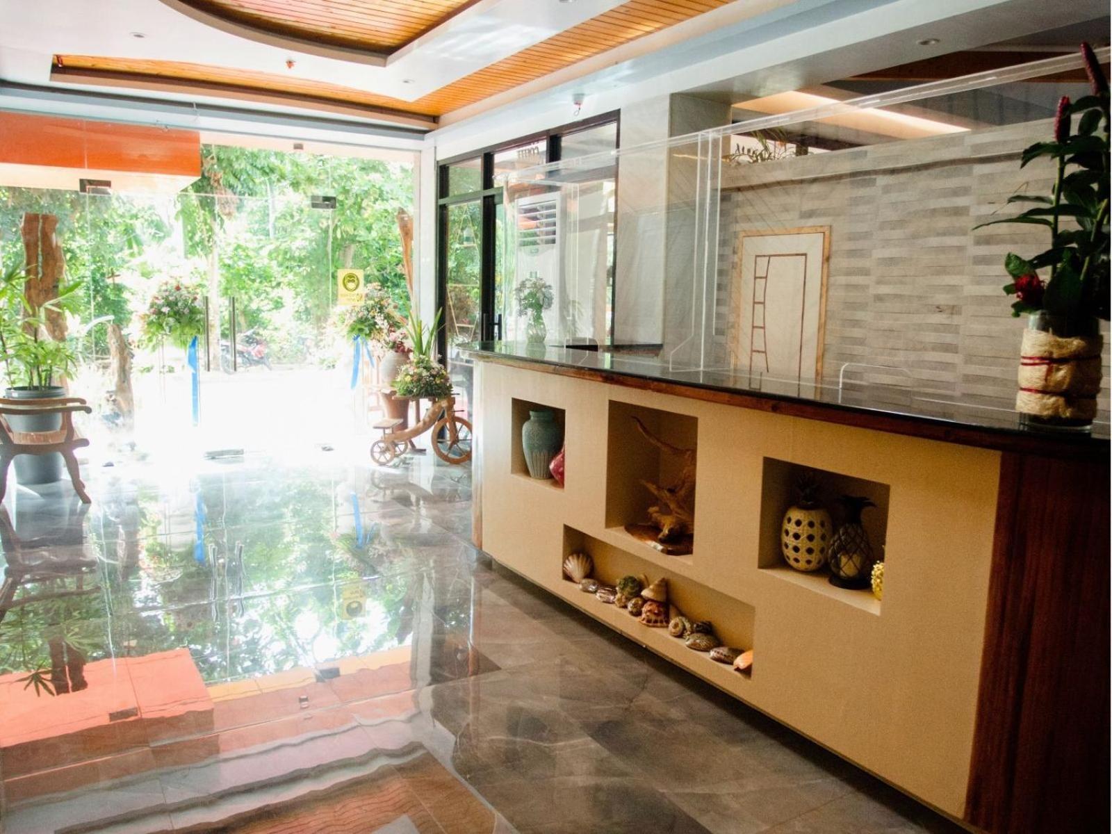 Arc Homes Hotel Panglao Powered By Cocotel Екстериор снимка