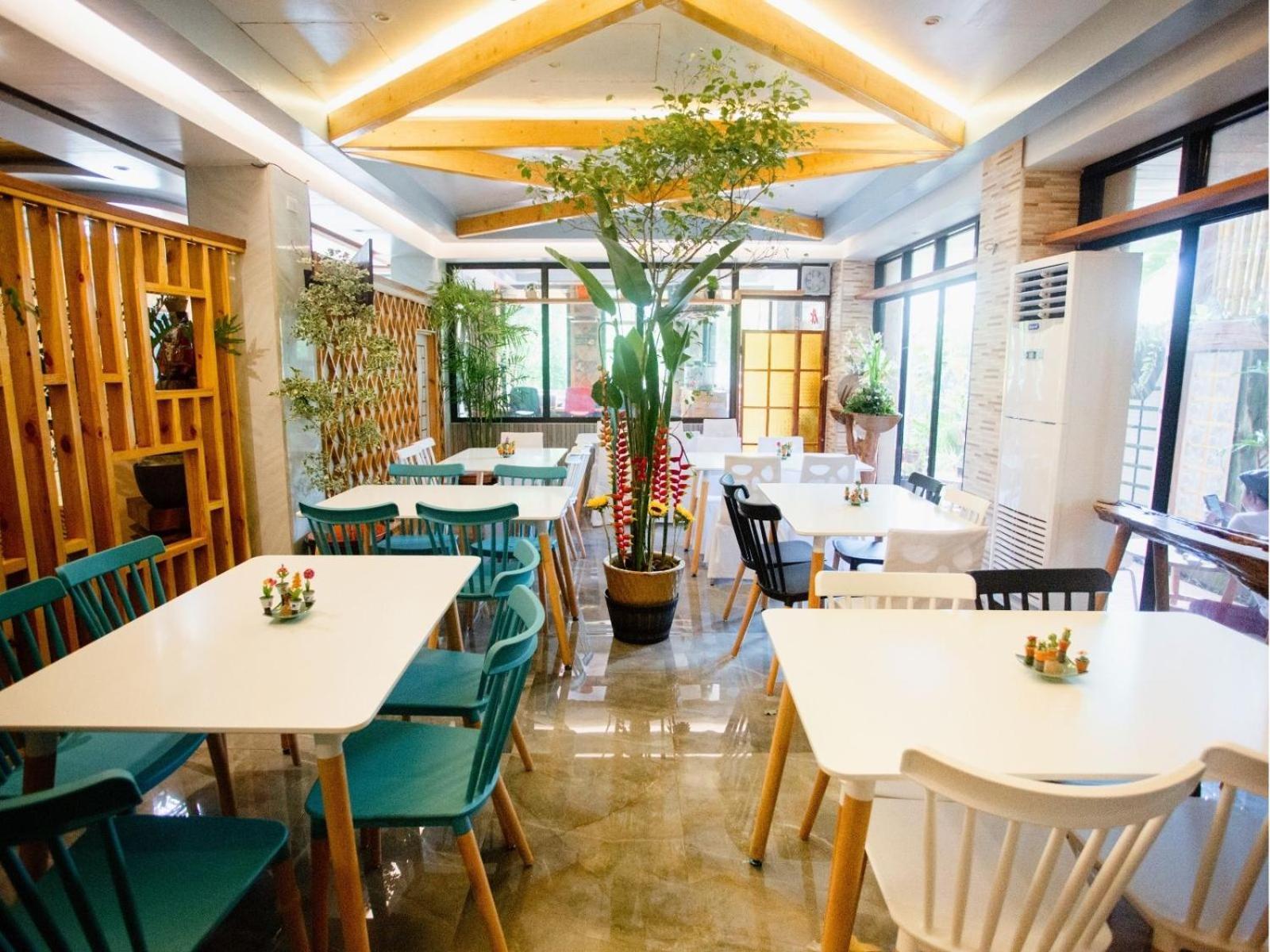 Arc Homes Hotel Panglao Powered By Cocotel Екстериор снимка