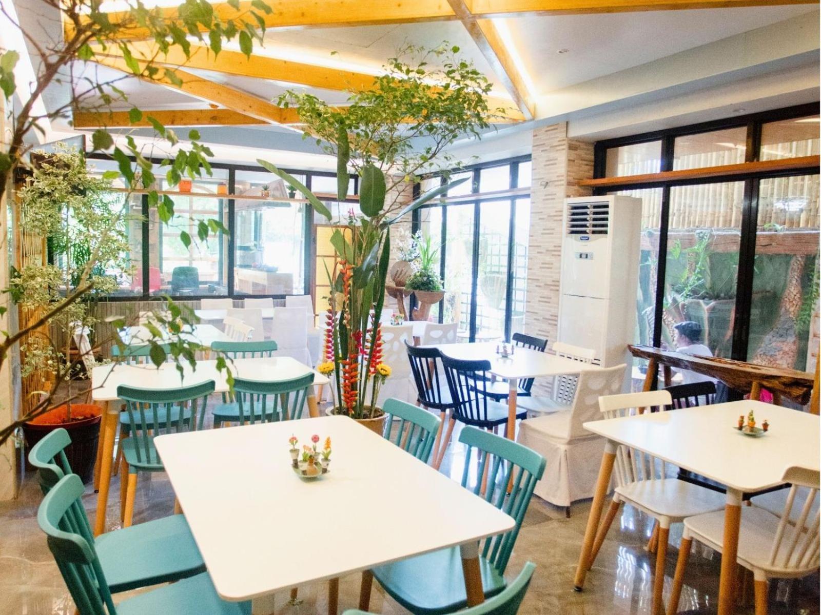Arc Homes Hotel Panglao Powered By Cocotel Екстериор снимка